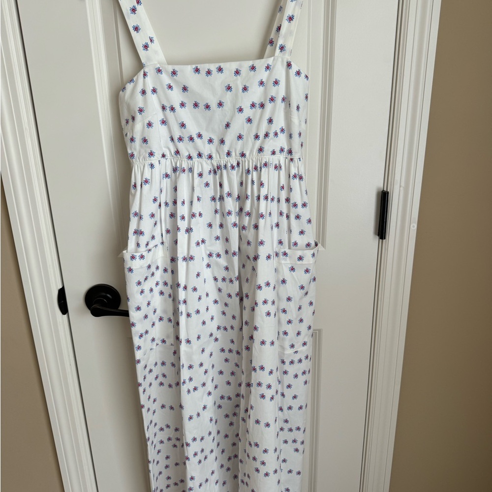 Tuckernuck Sundress with Adjustable Straps. Size small.